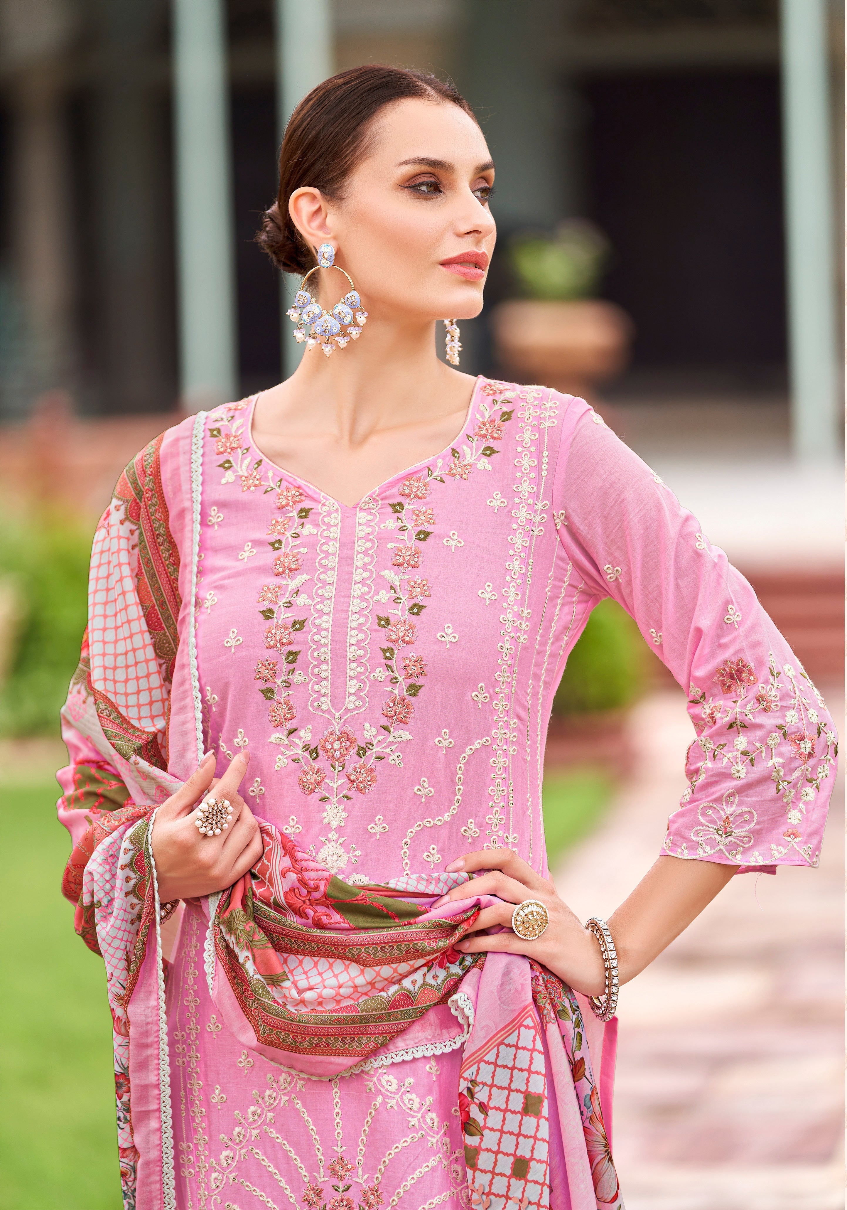 Per Pcs : 975